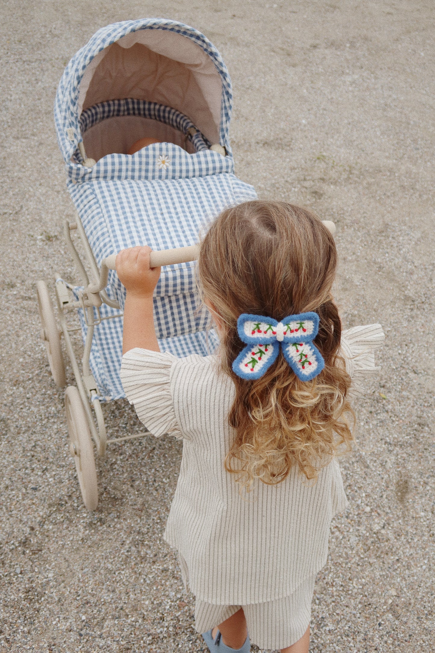 Konges Sløjd, Cherry Crochet Bow Clip Haarschmuck - Cherry