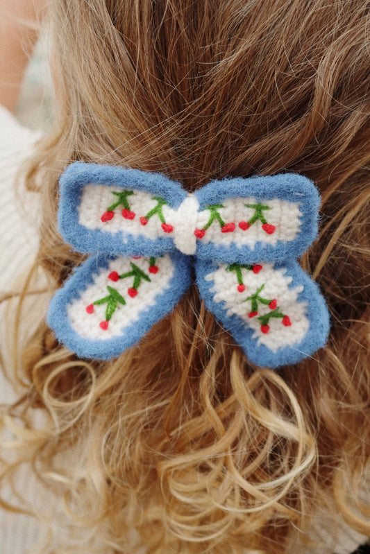 Konges Sløjd, Cherry Crochet Bow Clip Haarschmuck - Cherry