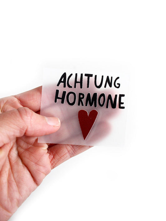 Bügelbild randlos "Achtung Hormone", Halfbird